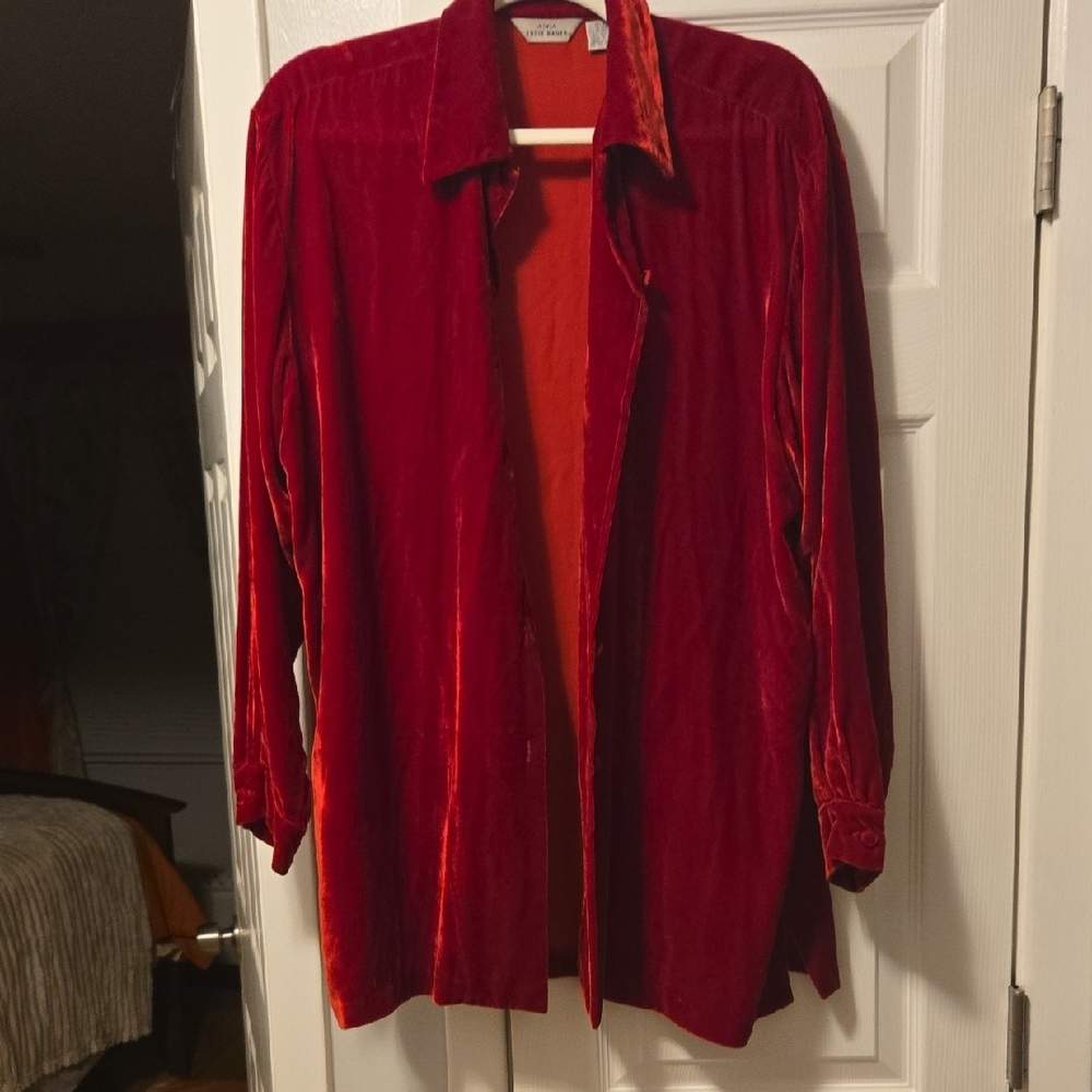 Eddie Bauer Women's Eddie Bauer Rich Red Velvet Shirt ❤️ Size M - Picture 10 of 10